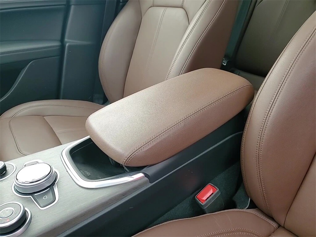 2023 ALFA ROMEO STELVIO - Image 19