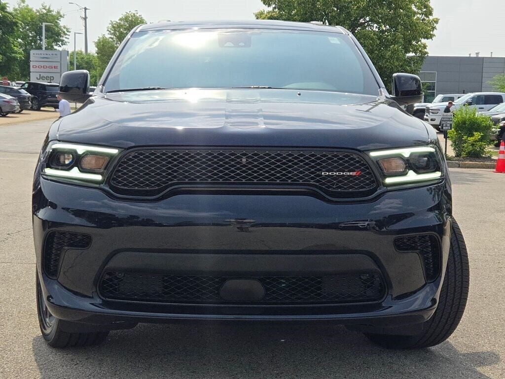 2024 Dodge Durango SXT Plus photo 2