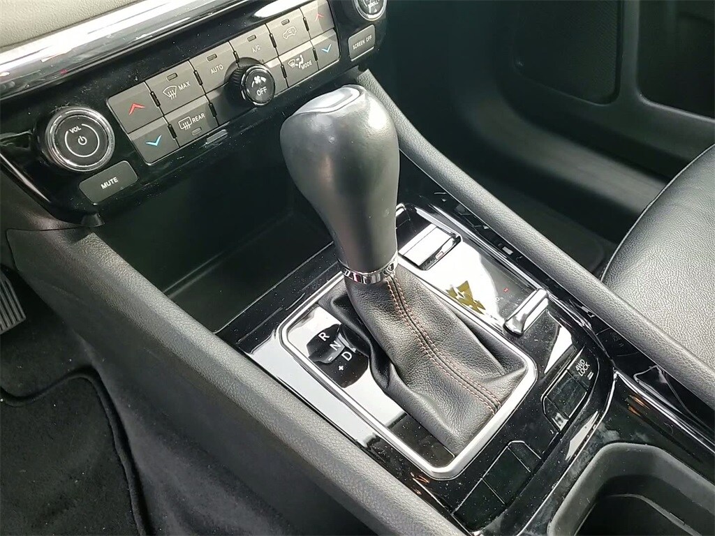 2022 JEEP COMPASS - Image 18