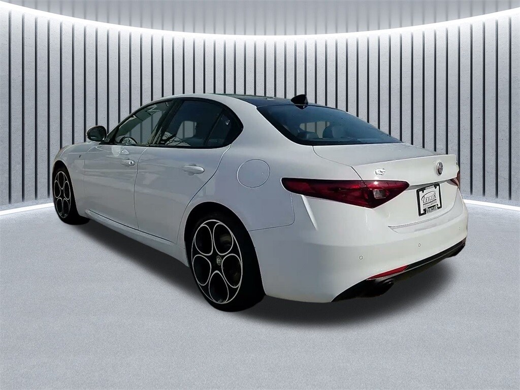 2022 ALFA ROMEO GIULIA (952) - Image 15