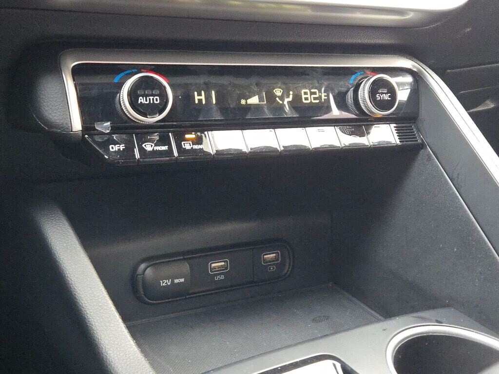 2023 KIA K5 - Image 26