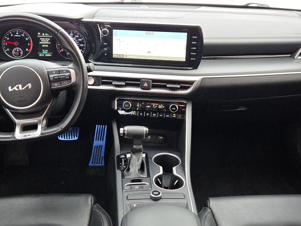 2023 KIA K5 - Image 18