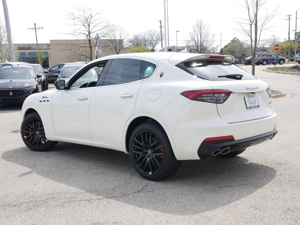 2024 MASERATI LEVANTE - Image 10