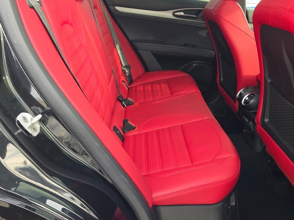 2024 ALFA ROMEO STELVIO - Image 9