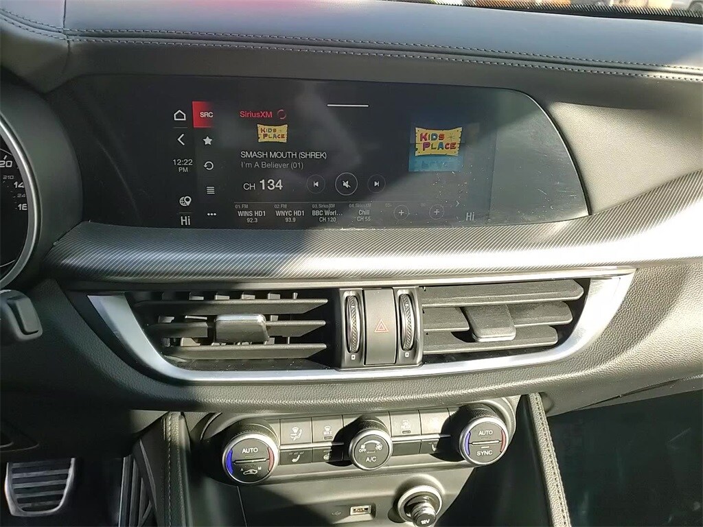 2023 ALFA ROMEO STELVIO - Image 17