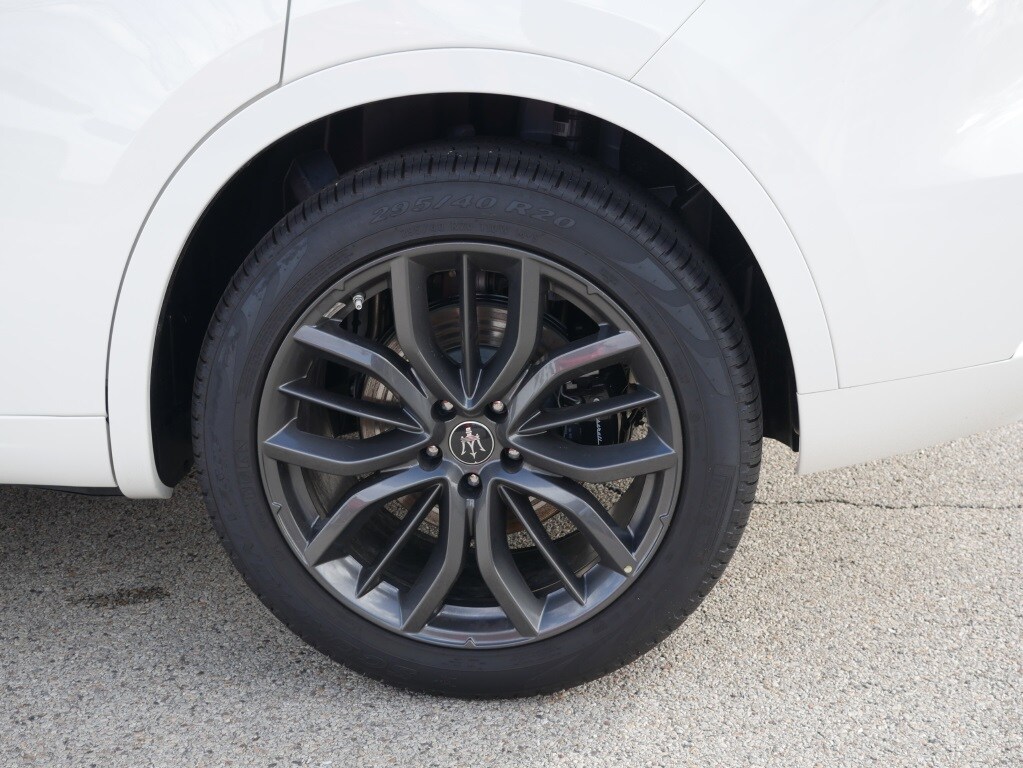 2024 MASERATI LEVANTE - Image 14