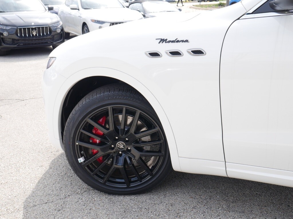 2024 MASERATI LEVANTE - Image 13