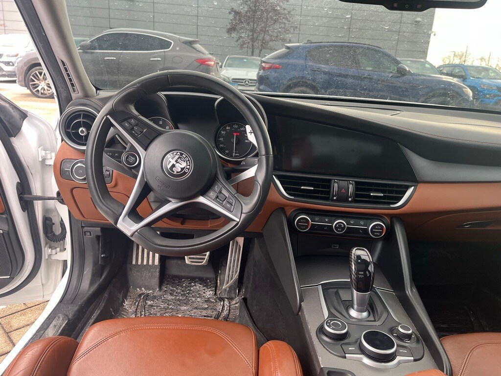 2019 ALFA ROMEO GIULIA (952) - Image 4