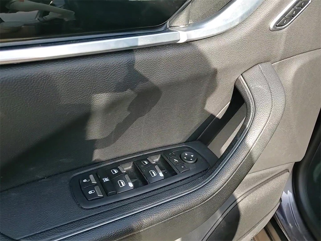 2022 MASERATI LEVANTE - Image 10