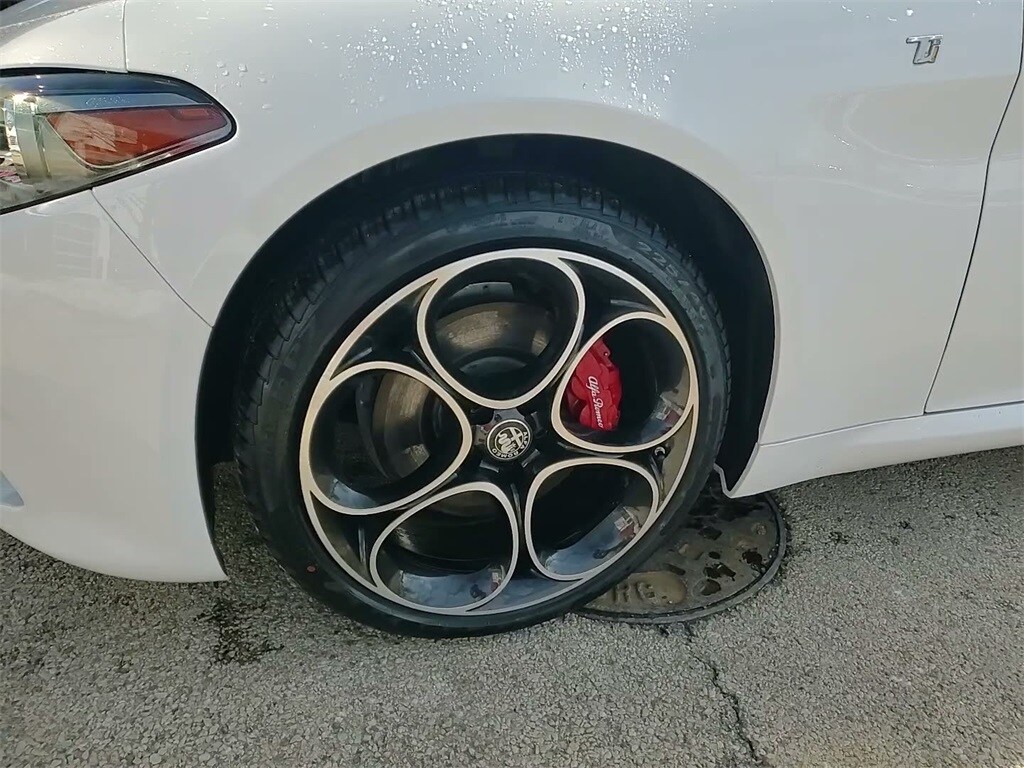 2022 ALFA ROMEO GIULIA (952) - Image 20