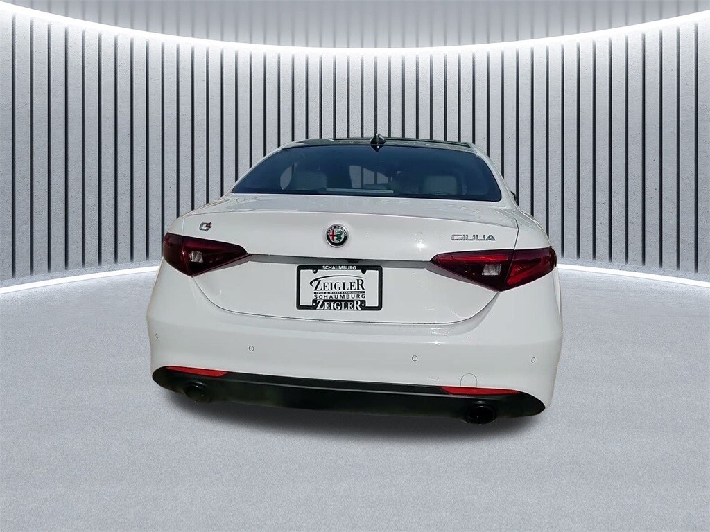 2022 ALFA ROMEO GIULIA (952) - Image 12