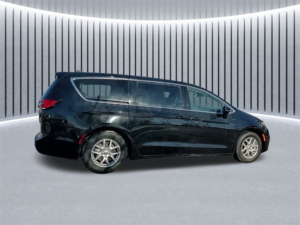 2024 CHRYSLER PACIFICA - Image 8