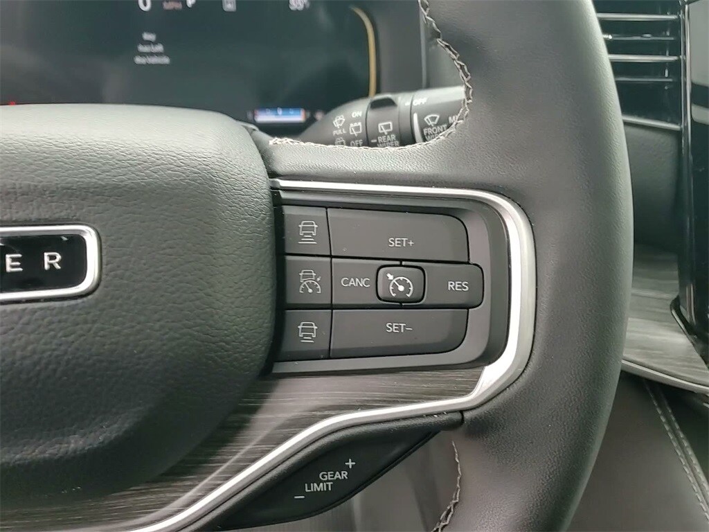 2024 JEEP WAGONEER - Image 28