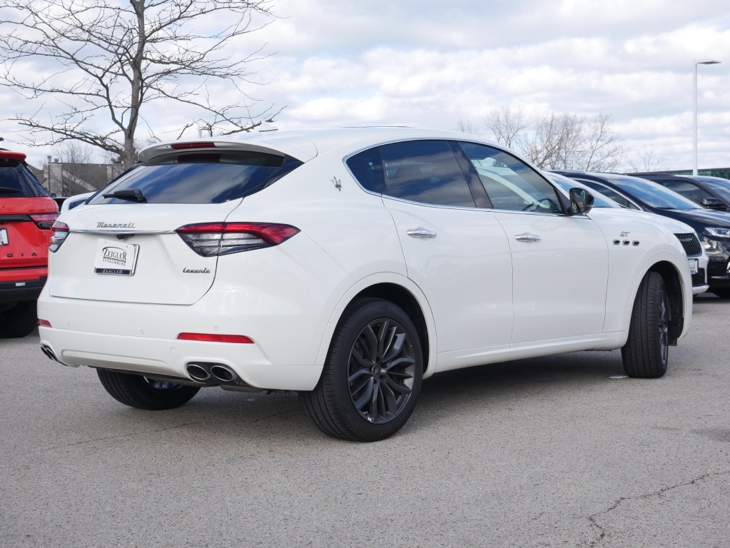 2024 MASERATI LEVANTE - Image 8