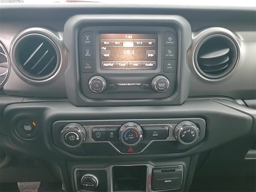 2021 JEEP WRANGLER - Image 18