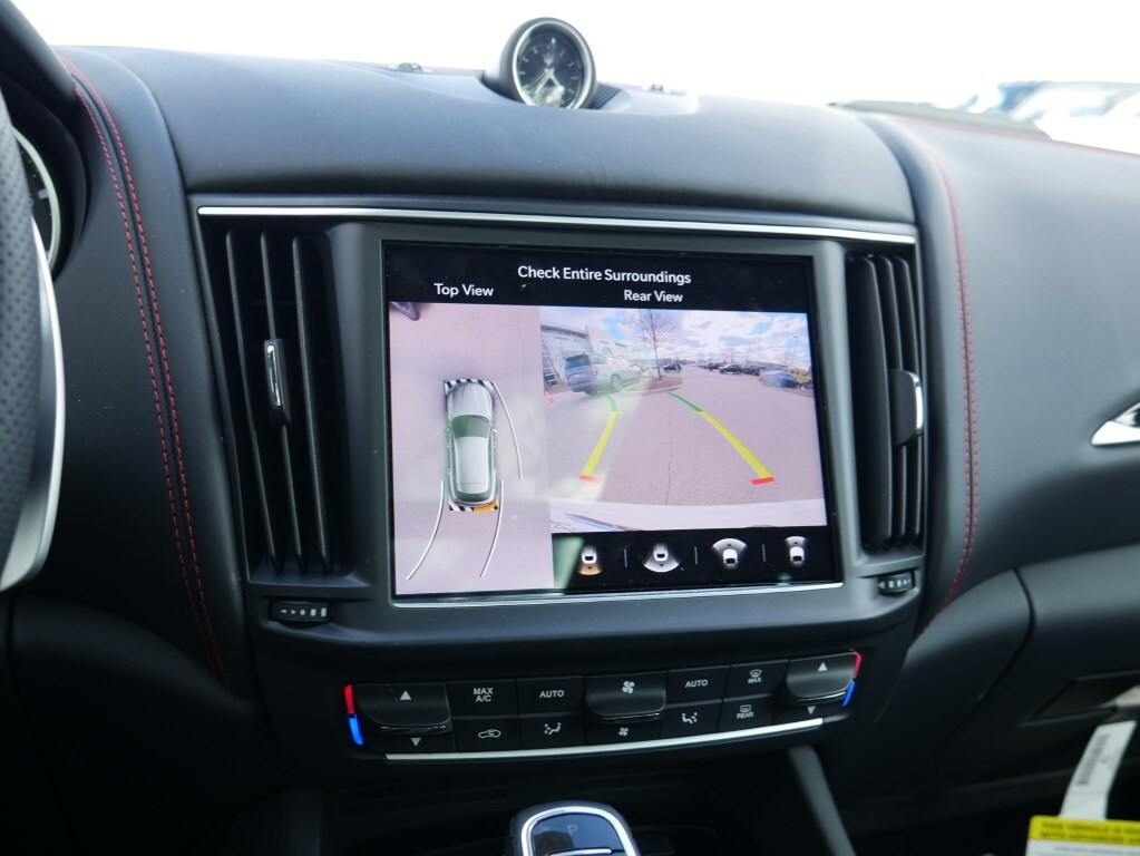 2024 MASERATI LEVANTE - Image 27