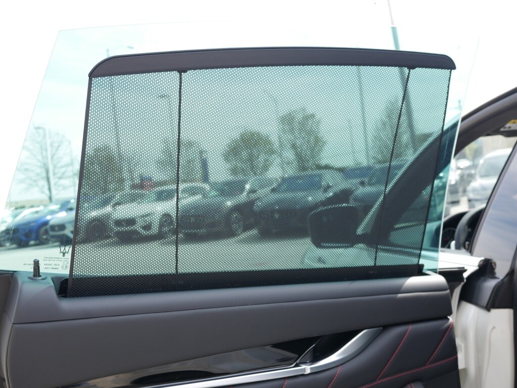 2024 MASERATI LEVANTE - Image 18