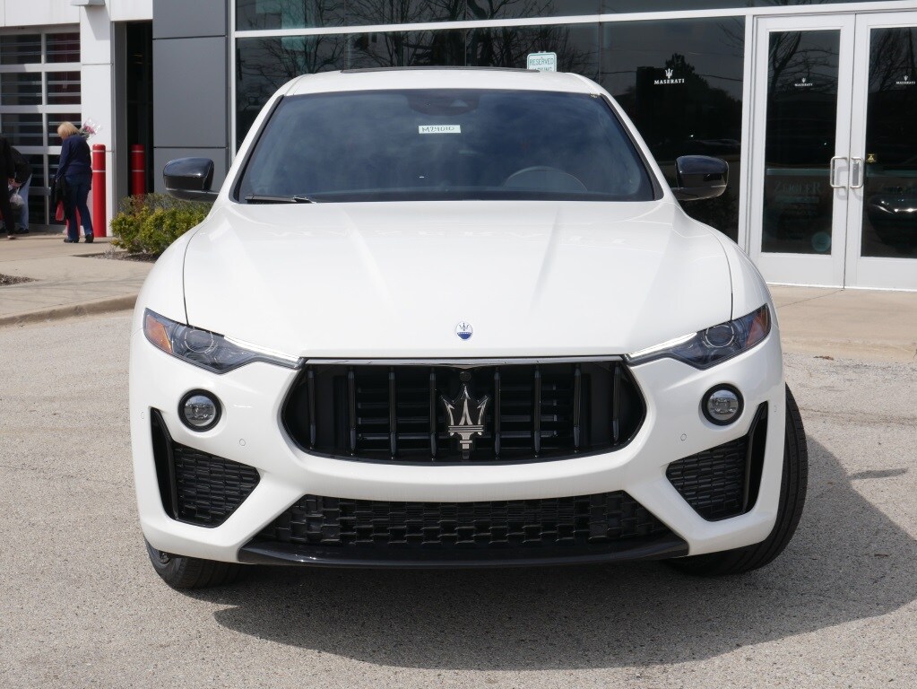2024 MASERATI LEVANTE - Image 2