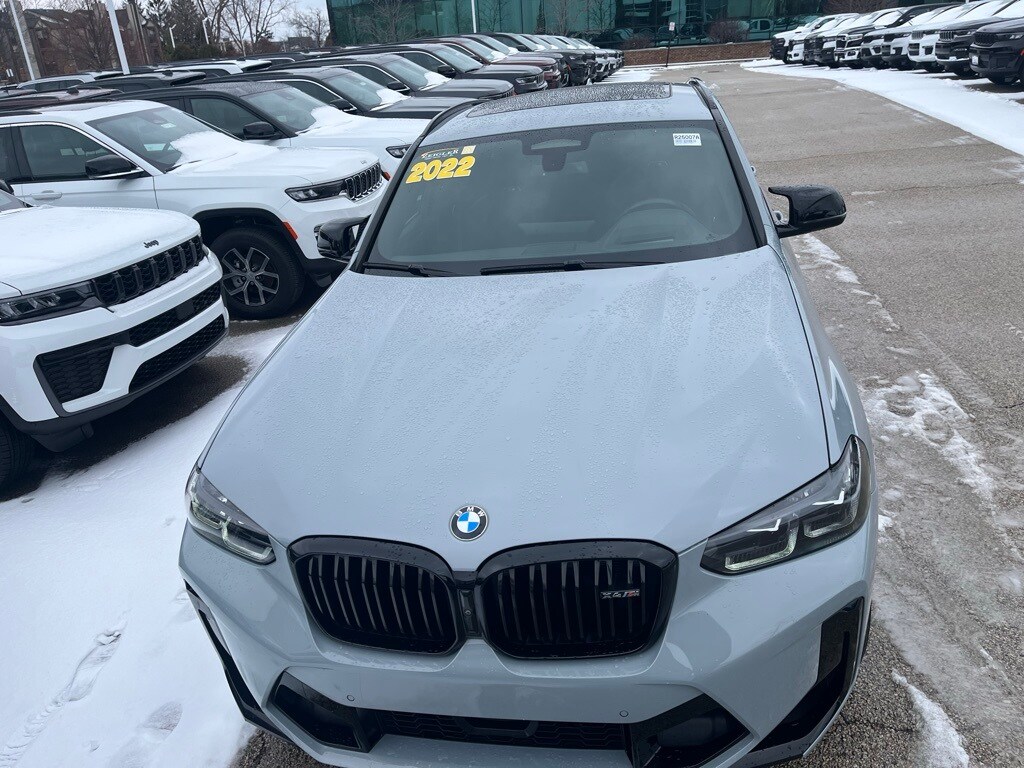 2022 BMW X4 - Image 3
