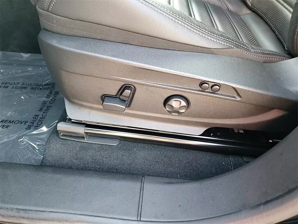 2023 ALFA ROMEO STELVIO - Image 12