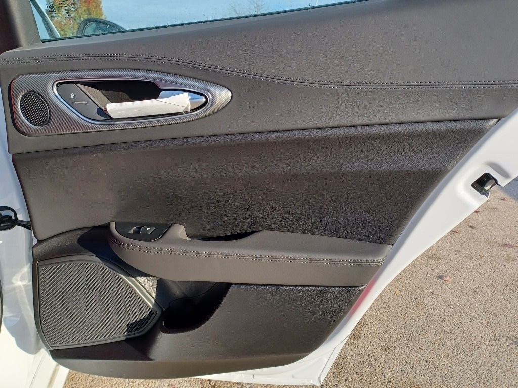 2024 ALFA ROMEO GIULIA (952) - Image 7