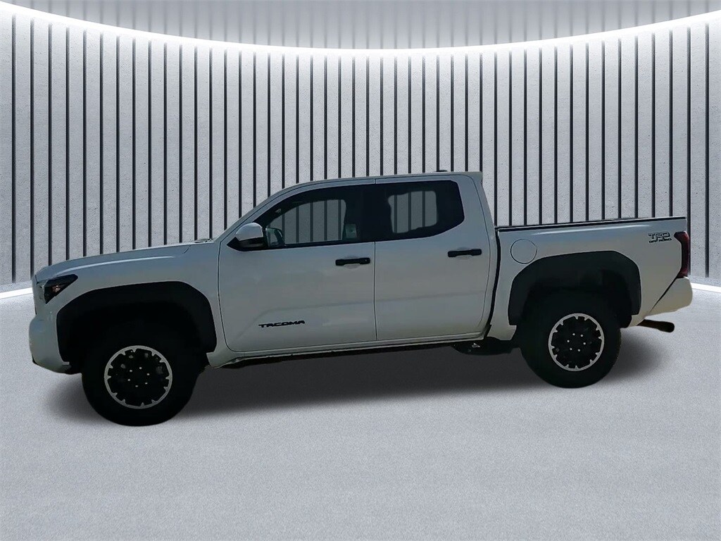 2025 TOYOTA TACOMA - Image 15