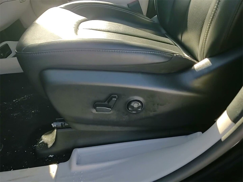 2024 CHRYSLER PACIFICA - Image 25