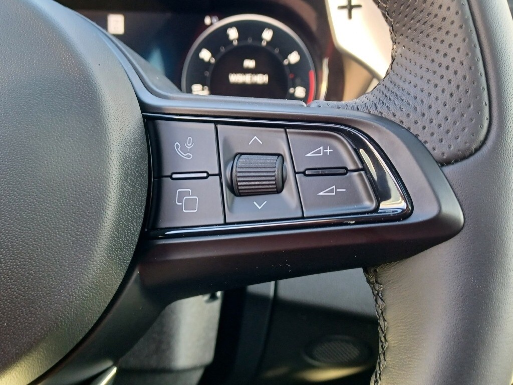 2024 ALFA ROMEO GIULIA (952) - Image 23