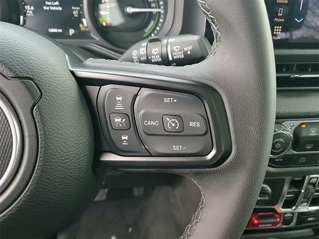 2025 JEEP WRANGLER - Image 26