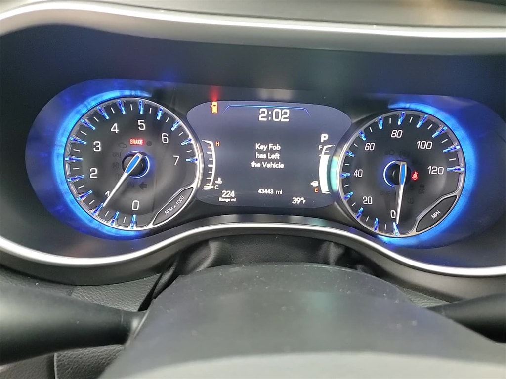 2024 CHRYSLER PACIFICA - Image 17