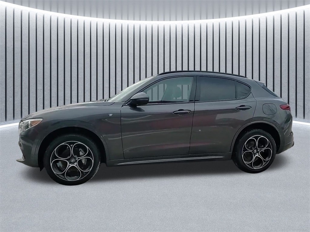 2023 ALFA ROMEO STELVIO - Image 6