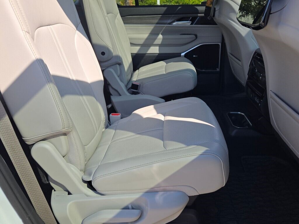 2024 JEEP WAGONEER - Image 9