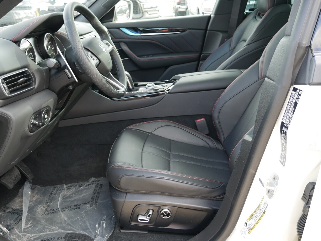 2024 MASERATI LEVANTE - Image 25