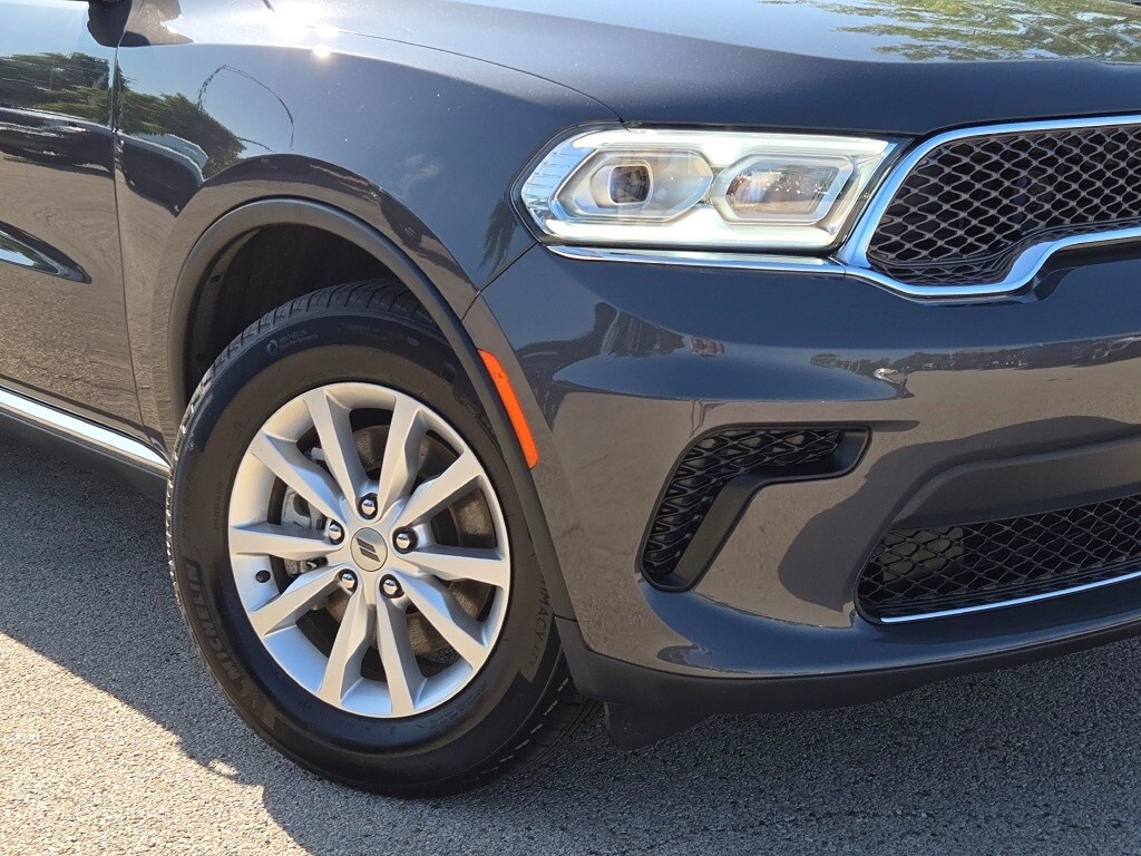 2024 Dodge Durango SXT photo 3