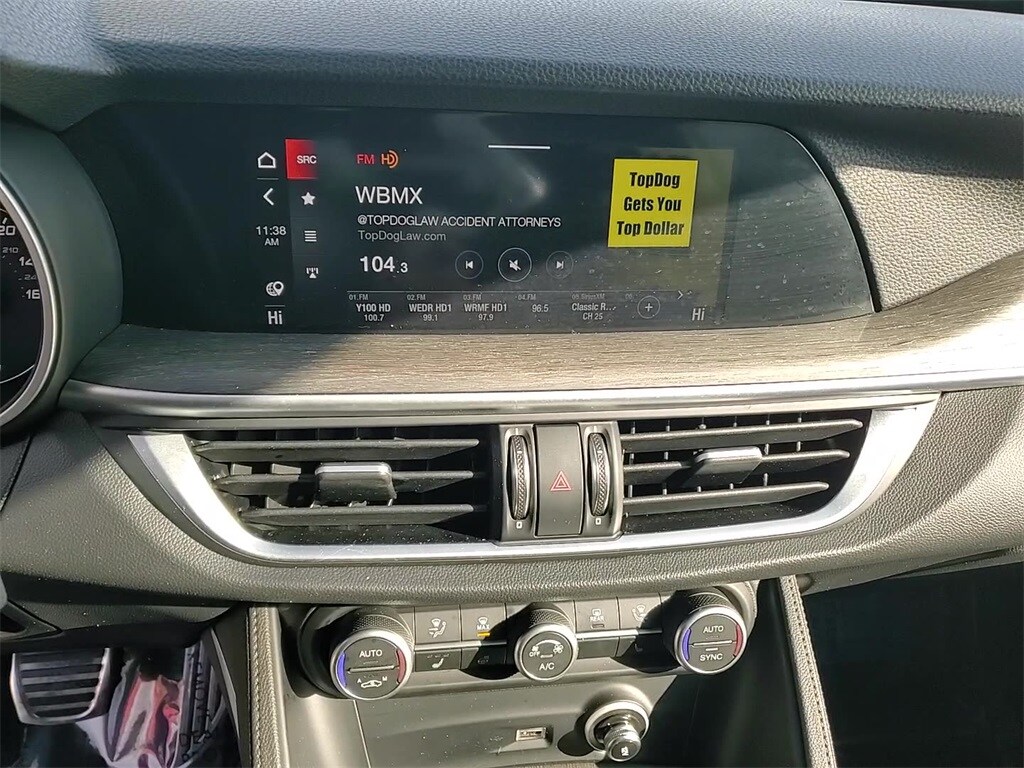 2022 ALFA ROMEO STELVIO - Image 16