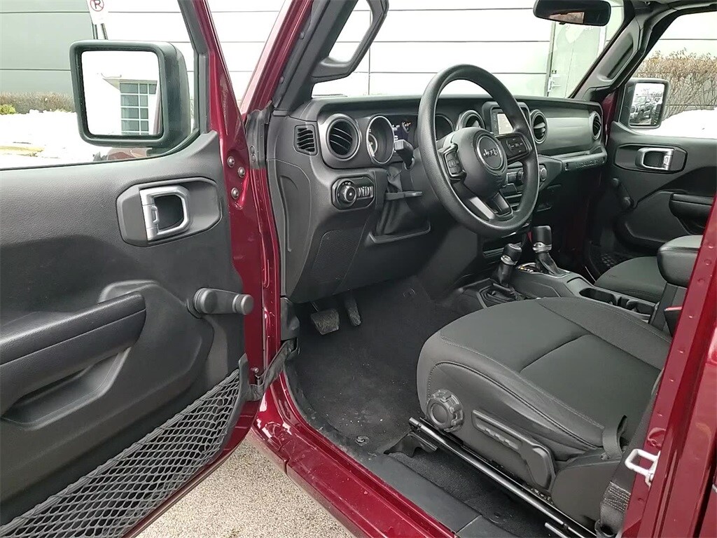 2021 JEEP WRANGLER - Image 10