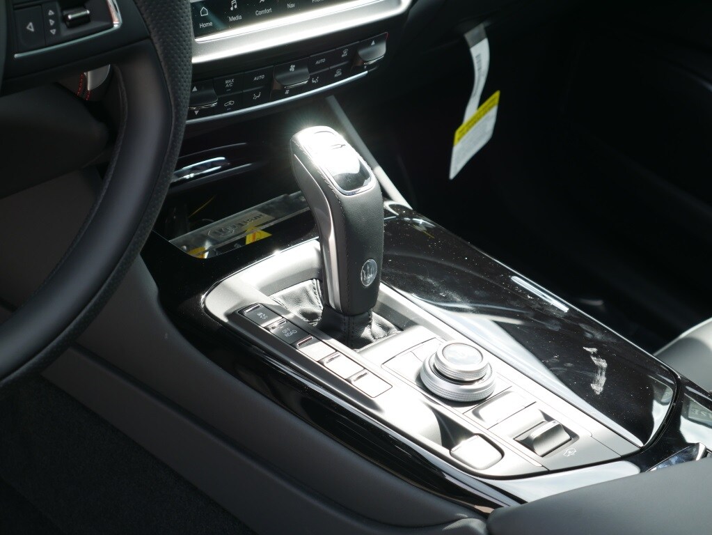 2024 MASERATI LEVANTE - Image 30