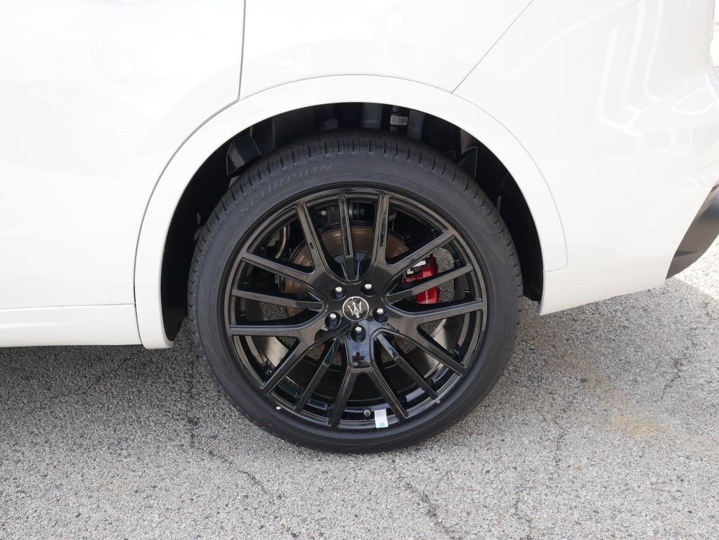 2024 MASERATI LEVANTE - Image 14