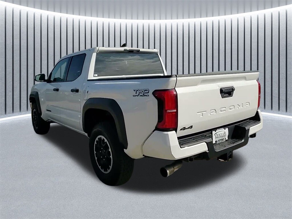 2025 TOYOTA TACOMA - Image 11