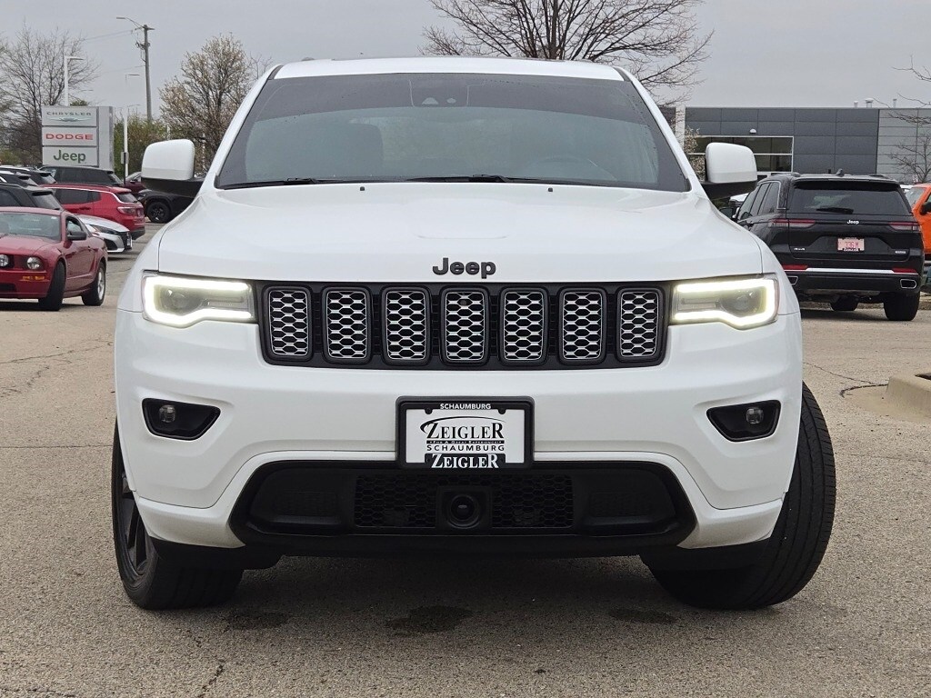 2022 Jeep Cherokee Laredo X photo 3