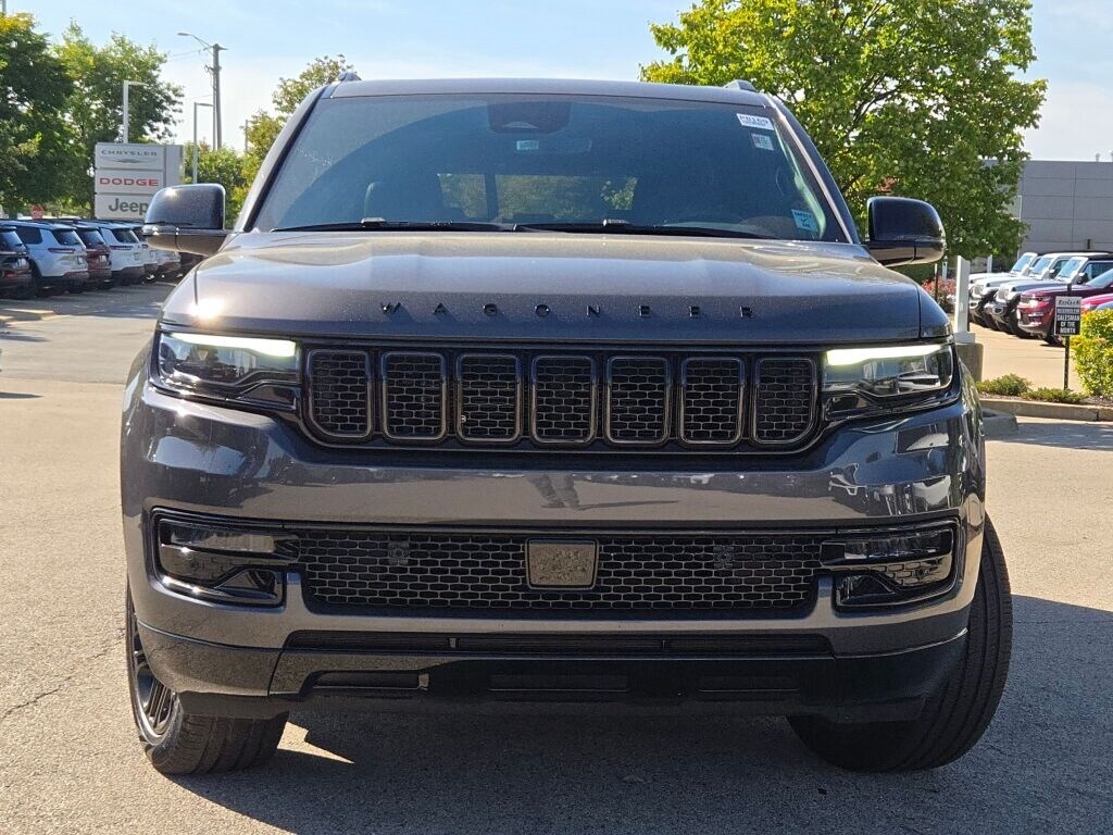 2024 Jeep Wagoneer Series II photo 2