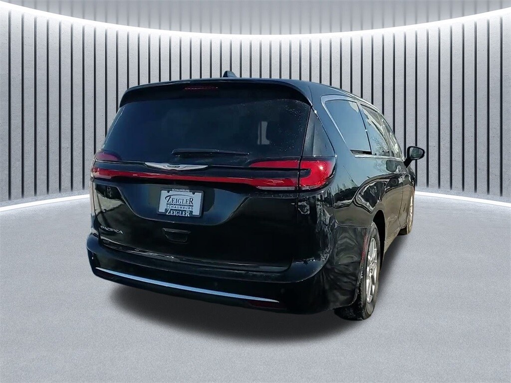 2024 CHRYSLER PACIFICA - Image 12