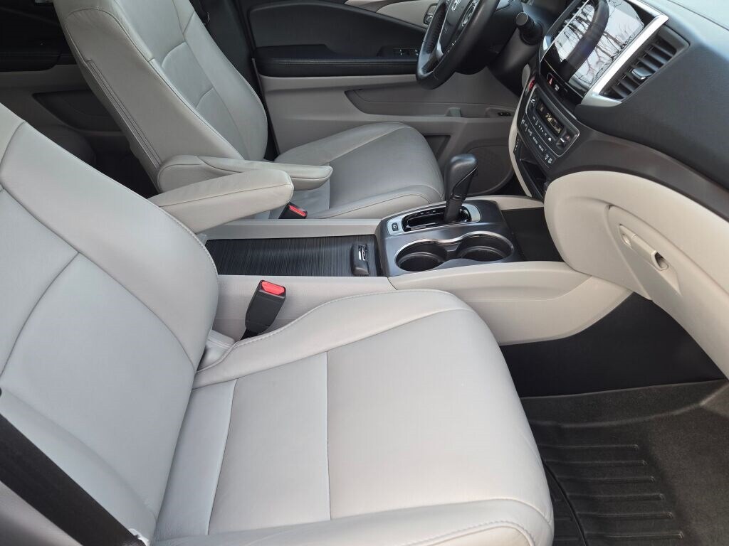 2018 HONDA PILOT - Image 5