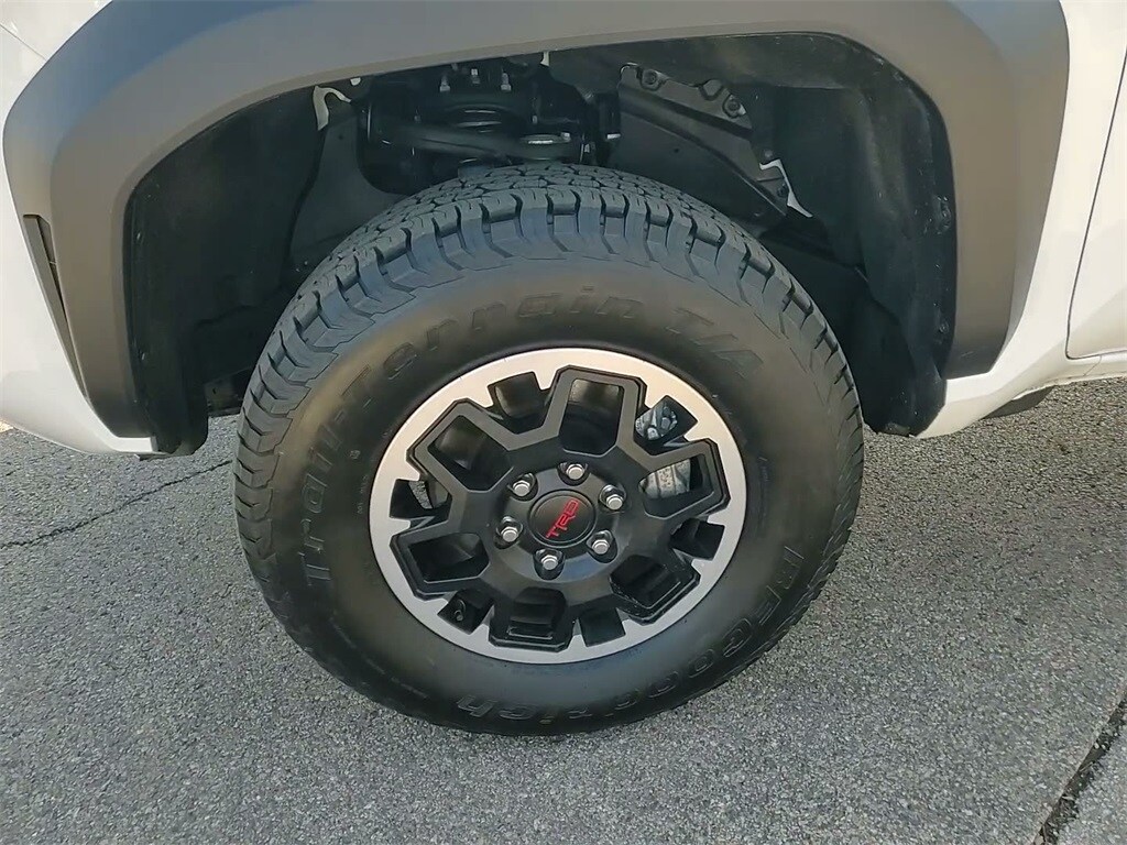 2025 TOYOTA TACOMA - Image 16
