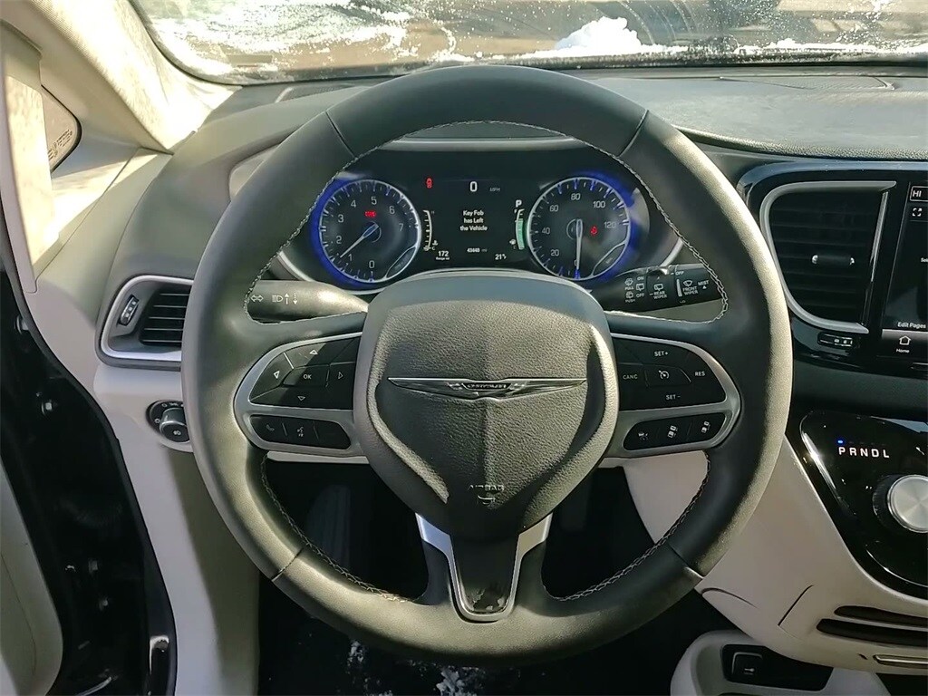 2024 CHRYSLER PACIFICA - Image 26