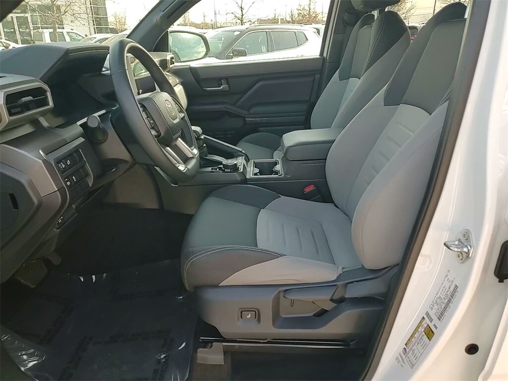 2025 TOYOTA TACOMA - Image 21
