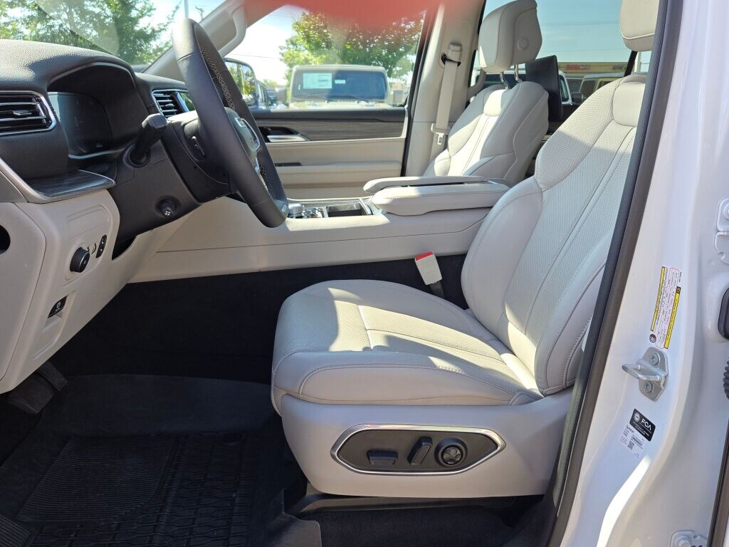 2024 JEEP WAGONEER - Image 26