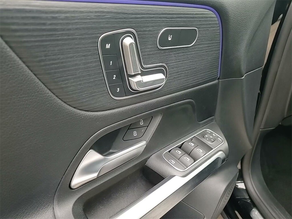 2023 MERCEDES-BENZ GLB-CLASS - Image 23