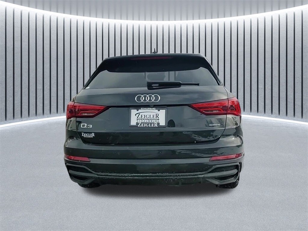 2025 AUDI Q3 - Image 4