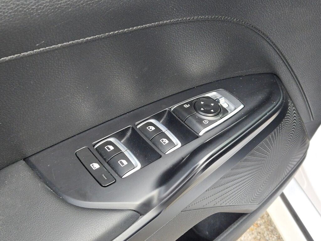 2023 KIA K5 - Image 20